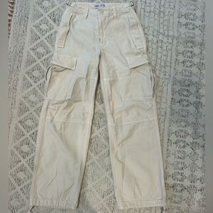 Aritzia TNA Supply Cargo Pant